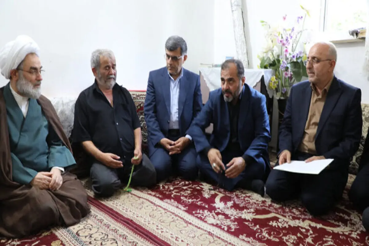 سلام رهبر انقلاب به بازماندگان شهدای آستانه اشرفیه ابلاغ شد