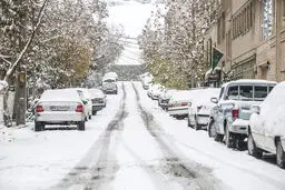 تاخیر در آغاز فعالیت مدارس فریمان به دلیل سرما و یخبندان