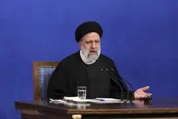 تأکید رئیس‌جمهور بر تسریع در حل کامل مشکل افت فشار آب در برخی مناطق تهران

