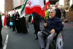 راهنمای حضور ایمن در مراسم تشییع رهبر شهید / بیماران قلبی، دیابتی‌ها و سالمندان چگونه در مراسم شرکت کنند؟