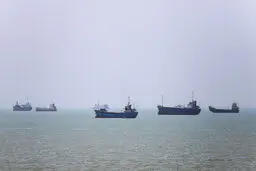 وضعیت تنگه هرمز بعد از بازگشایی + عکس