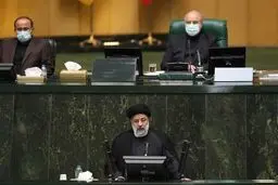 رئیسی فردا به مجلس می‌رود

