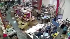 لحظه وقوع زلزله ۵.۷ ریشتری در شهر تایتونگ، شرق تایوان