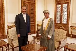 أمیر عبداللهیان یلتقی وزیر المکتب السلطانی فی مسقط