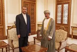أمیر عبداللهیان یلتقی وزیر المکتب السلطانی فی مسقط
