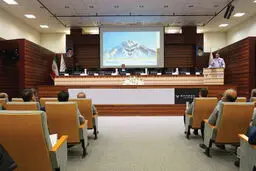 شفاف‌سازی پرونده بهمن، حق سهامداران خصوصی است
