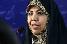 مسمومیت دانش‌آموزان گوارشی نیست، استنشاقی است/ ۸۰۰ دانش‌آموز در قم، ۴۰۰ دانش‌آموز در بروجرد مسموم شدند