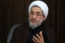  قالب نظام سیاسی ولایت فقیه در همه جای دنیا قابل اجرا است / کسی که ادعای فقاهت دارد و می‌گوید که حوزه نباید در سیاست دخالت کند آیا نمی‌فهمد که حوزه علمیه کار اصلی اش دخالت در سیاست است؟
