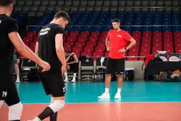 سرمربی والیبال آلمان: بازی با تیم قدرتمند ایران برایم مهم بود
