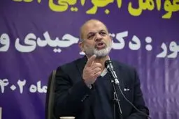 مجلس قوی با انتخاب اصلح مردم تشکیل می‌شود

