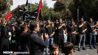 مراسم عزاداری عاشورا در قزوین با حضور پرشور مردم

