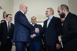 ۲ عکس از علی لاریجانی در دیدار با وزیر انرژی و سفیر سابق روسیه 