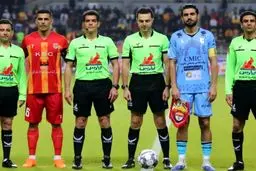 داور در بازی چادرملو و فولاد کارت سفید نشان داد!