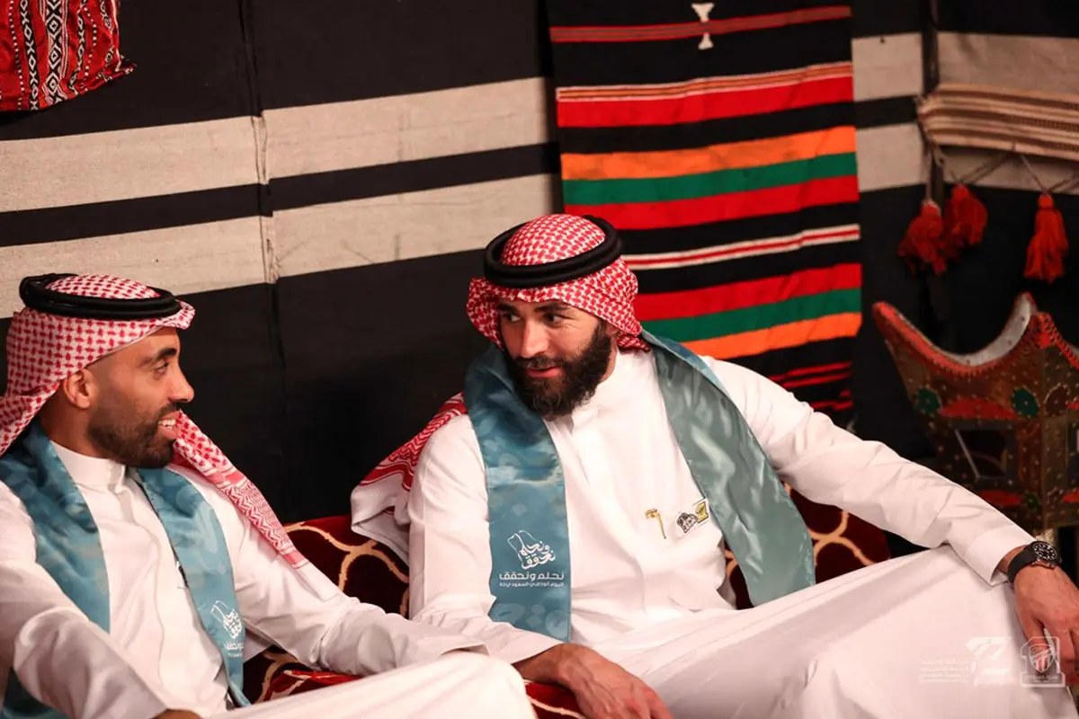 حمله وزیر کشور و یک سناتور فرانسه به بنزما

