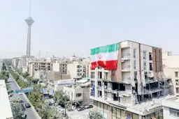 تهران - ۲۵ روز بعد؛ شهر زخم‌خورده