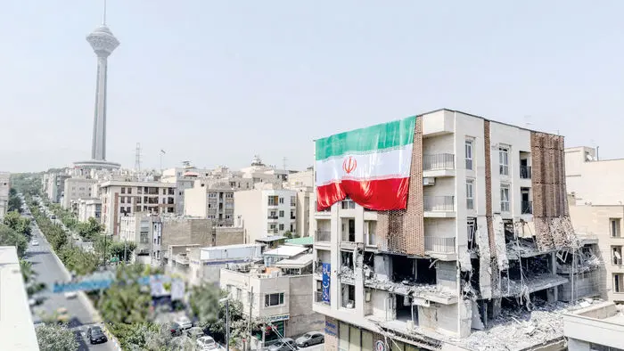 تهران - ۲۵ روز بعد؛ شهر زخم‌خورده