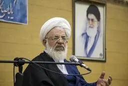 امام جمعه یزد: دشمن می‌خواهد با بی‌حجابی، خدا را از ما بگیرد