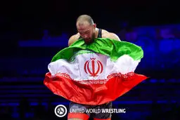 ایران تحرز ذهبیة وفضیتین فی بطولة العالم للمصارعة الحرة