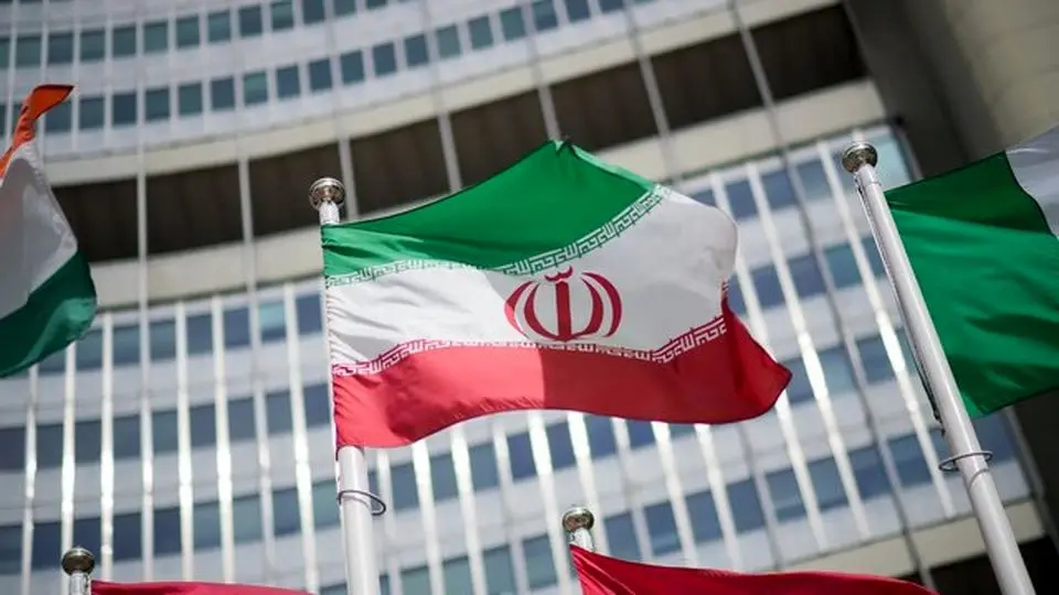 پیشبینی والاستریت ژورنال درباره مذاکره ایران و آمریکا ؛ آمریکا رفتار خود را تغییر میدهد