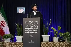 امام جمعه قزوین وصل شدن اینترنت را عامل افزایش قیمت دلار دانست!