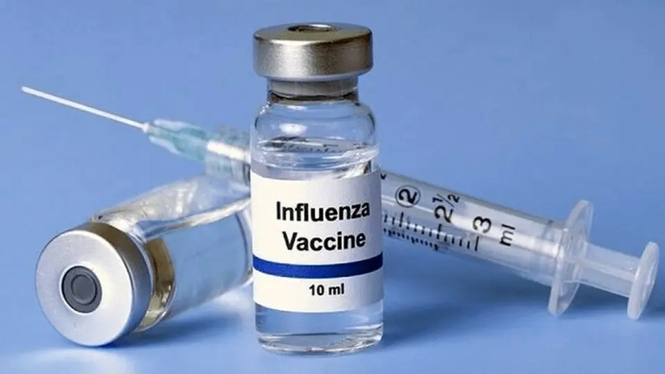 دانش‌‌آموزان باید واکسن آنفلوانزا تزریق کنند؟/ علائم سرماخوردگی در دانش آموزان جدی گرفته شود