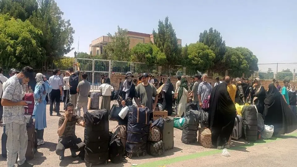 بازگرداندن روزانه ۸ هزار تبعه غیرمجاز افغان از مرز دوغارون به افغانستان