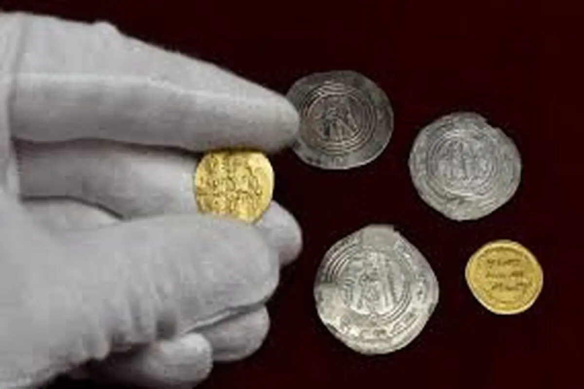 سکه‌های تاریخی از موزه کرمان سرقت شد