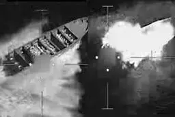 جزئیات تازه از حمله آمریکا به سه قایق / چند نفر کشته شدند؟