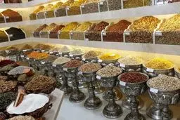 آجیل شب یلدای امسال ارزان‌تر از سال قبل است