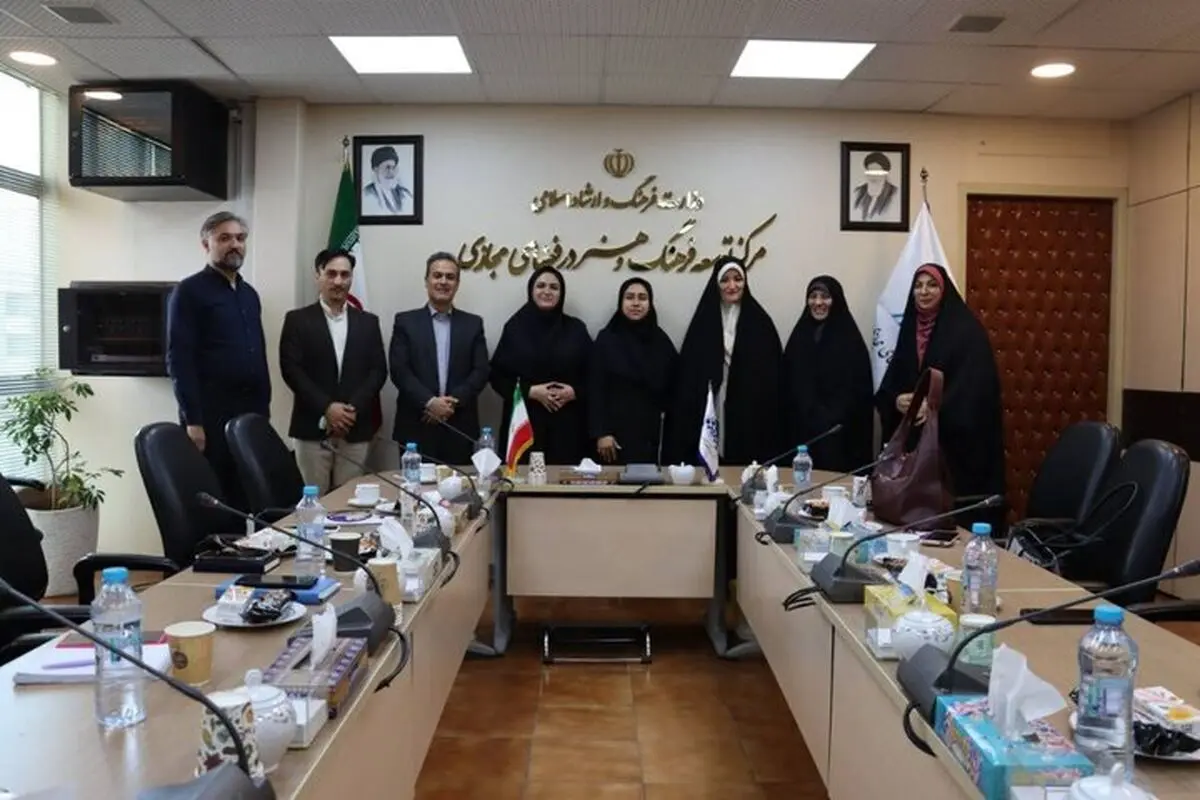 نشست مشترک طراحی برنامه‌های آموزشی و فرهنگ‌سازی در فضای مجازی
