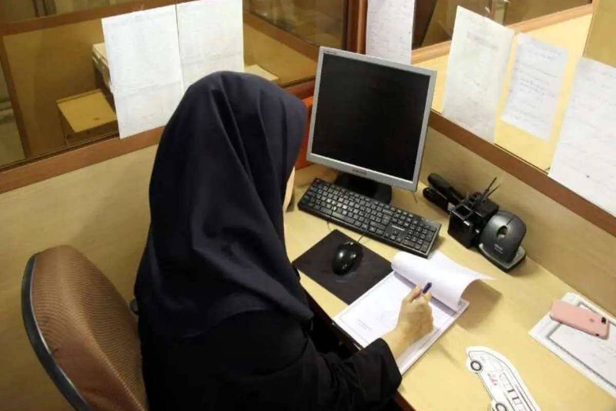 وزارت بهداشت: کارمندان تهرانی دورکار شوند