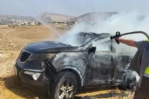 حمله اسرائیل به یک خودرو با پهپاد + ویدئو