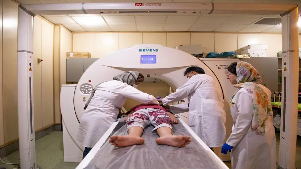 عوارض کمتر درمان سرطان با دستگاه‌های جدید رادیوتراپی
