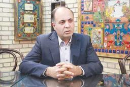 از طبقه‌بندی‌کردن مدیریت کشور بپرهیزیم
