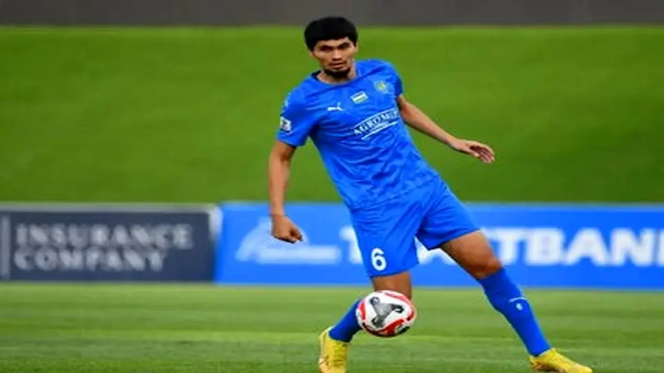 مدافع جوان ازبکستانی پیشنهاد باشگاه پرسپولیس را رد کرد