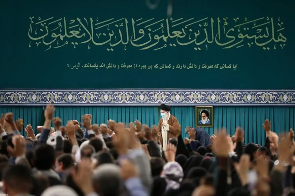 Leader appreciates Iranian teachers efforts