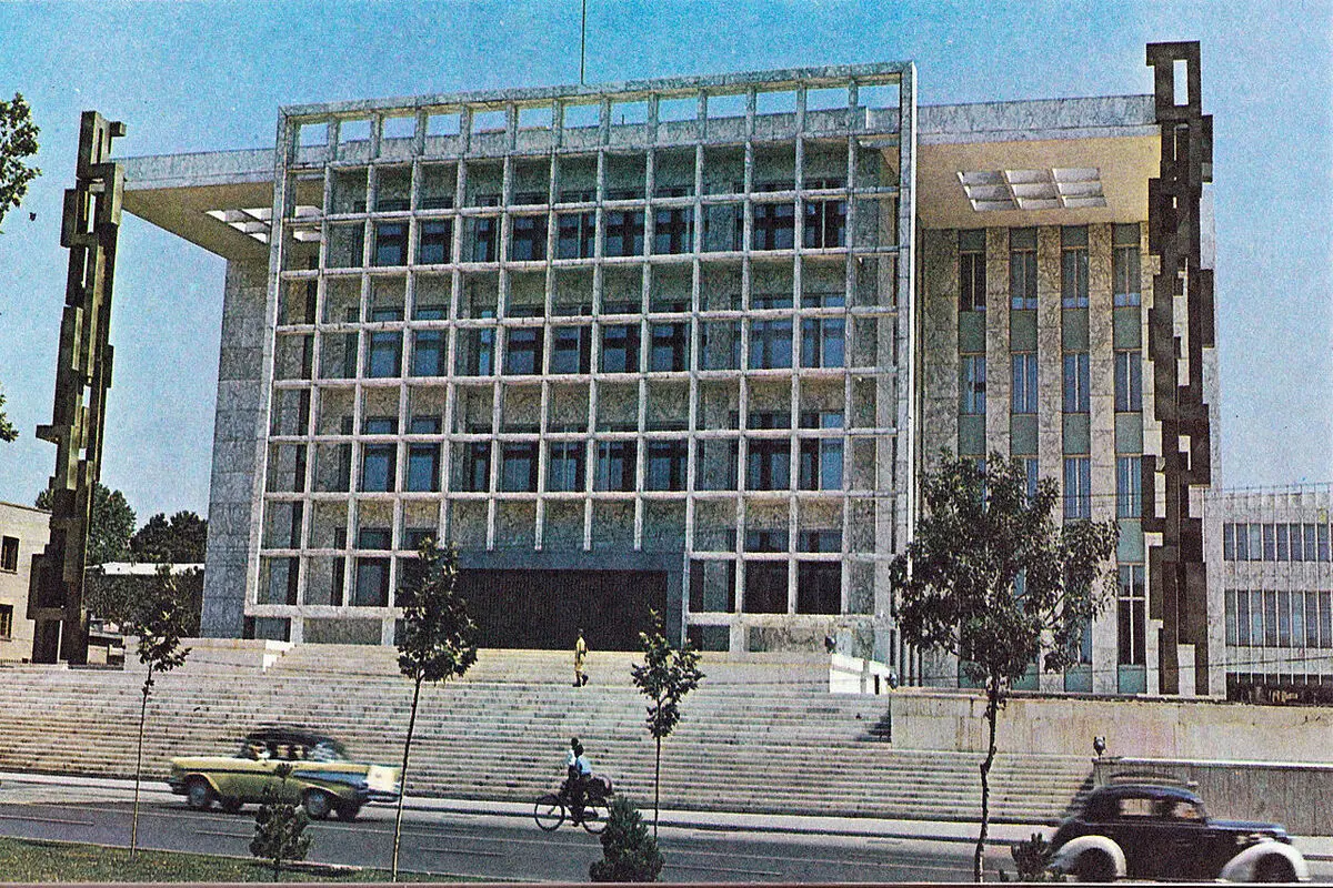 گذری کوتاه بر آغاز  و  انجام مجلس سنای دوران مشروطه