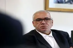 وزیر ورزش: فتح‌الله‌زاده تا پایان فصل مدیرعامل استقلال باقی خواهد ماند