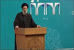 President hails Iranian student for foiling enemies plots