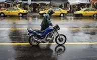 ممنوعیت تردد موتورسیکلت در هوای بارانی