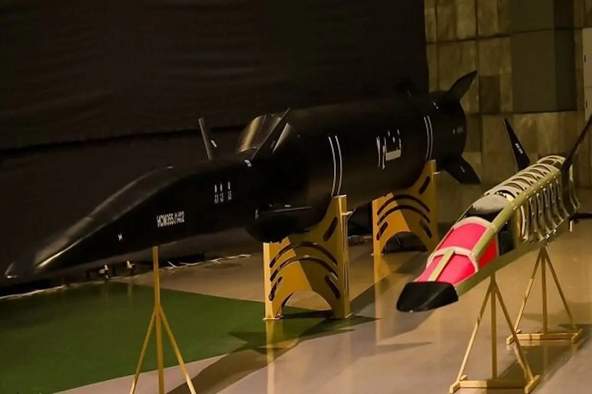 Iran unveils Fattah 2 hypersonic missile