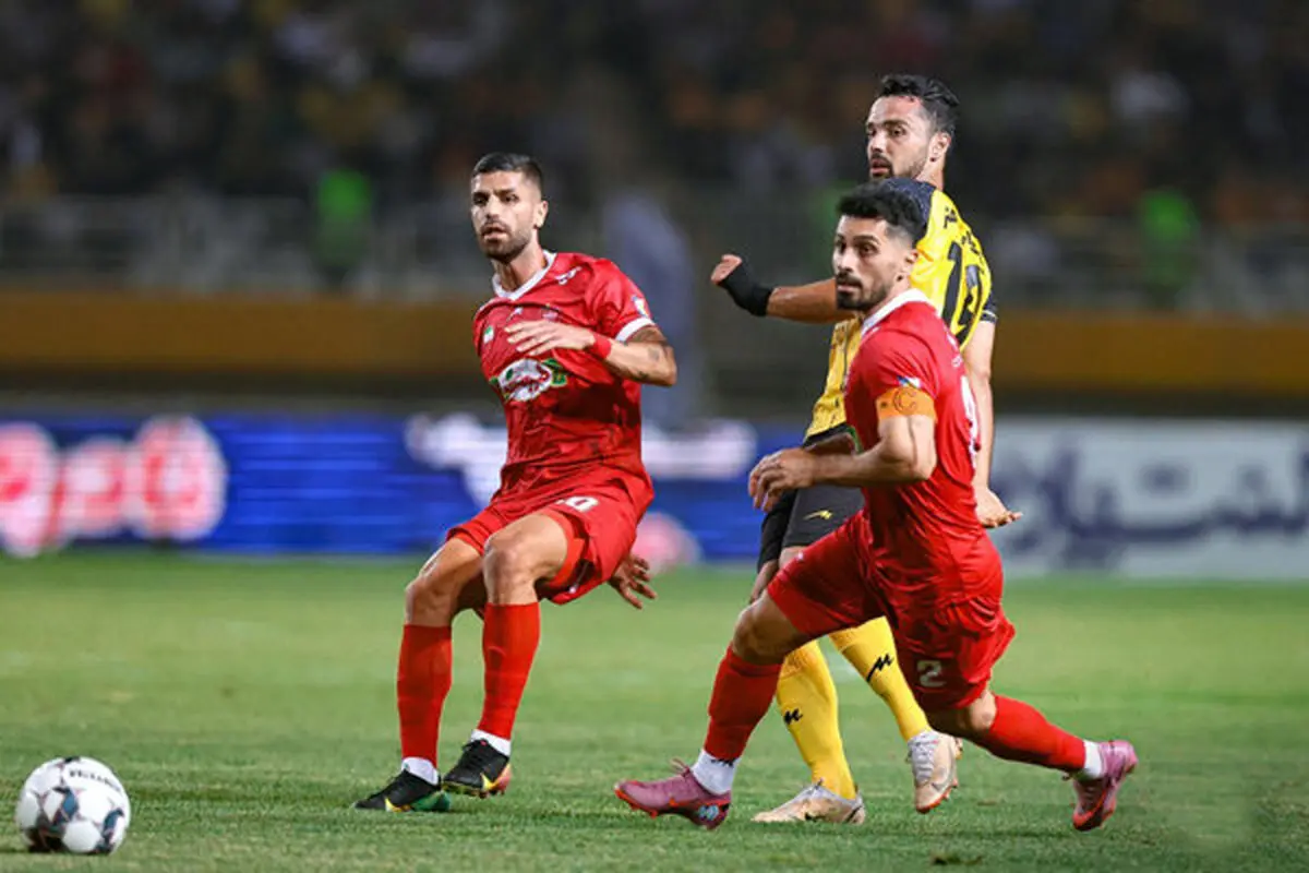 وزارت ورزش واگذاری باشگاه پرسپولیس به بابک زنجانی را تکذیب کرد