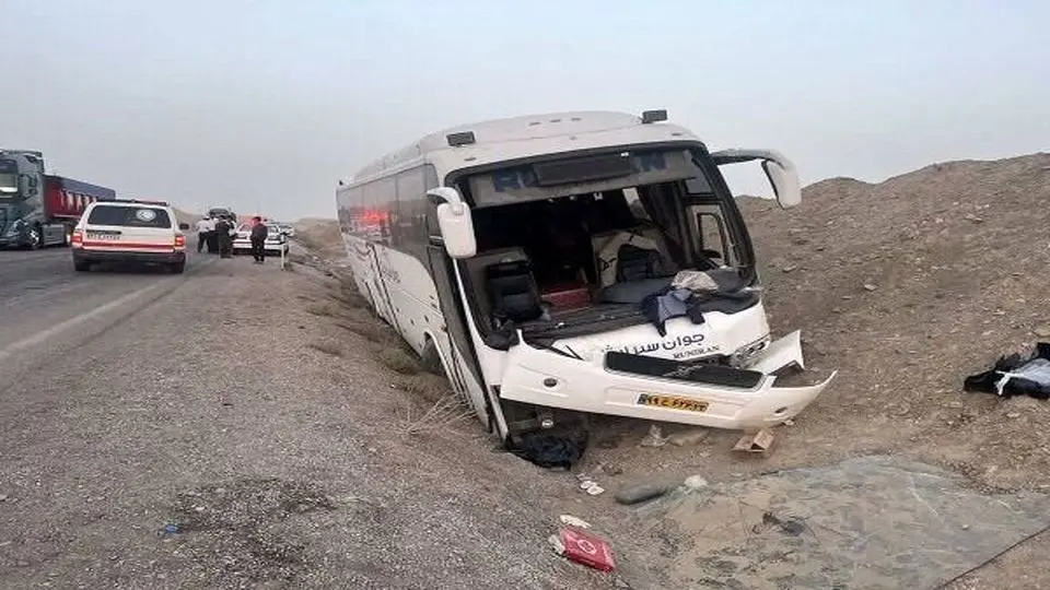 ۲ کشته و ۳۲ مصدوم در سانحه برای اتوبوس زائران ایرانی در جاده سامرا