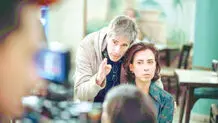 
تلاش برای سر پا ایستادن یک خانواده زخمی
