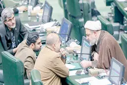 تندروها علیه همه