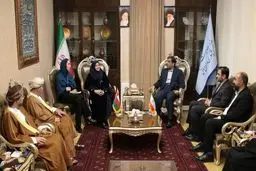 مشاورات إیرانیة عمانیة لزیادة الرحلات بین البلدین
