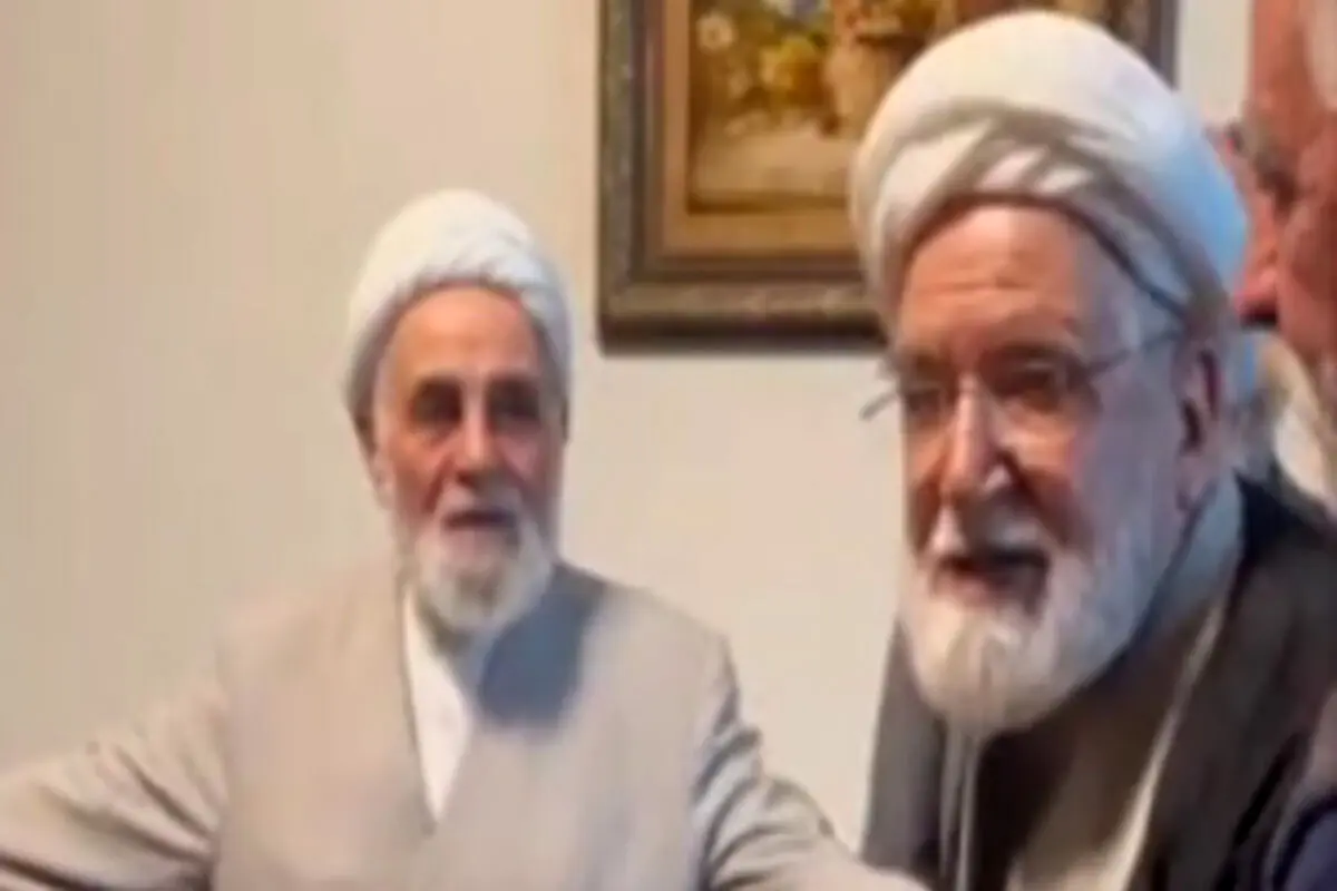 هوایی تازه‌ میان دو شیخ
