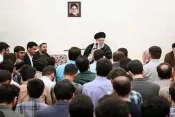 رهبر انقلاب: برای انتخاب خوب ببینید چه کسی توانایی کار در جهت ملاک‌های انقلاب را دارد
