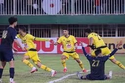 اعتراض چادرملو به داوری بازی مقابل سپاهان + عکس 