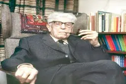 جهان هنوز تمام نشده است
